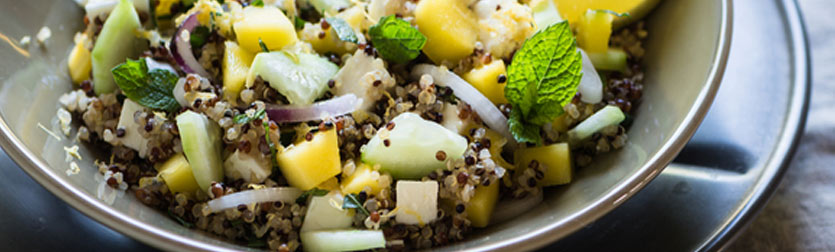 Je bekijkt nu Recept: Frisse quinoa salade